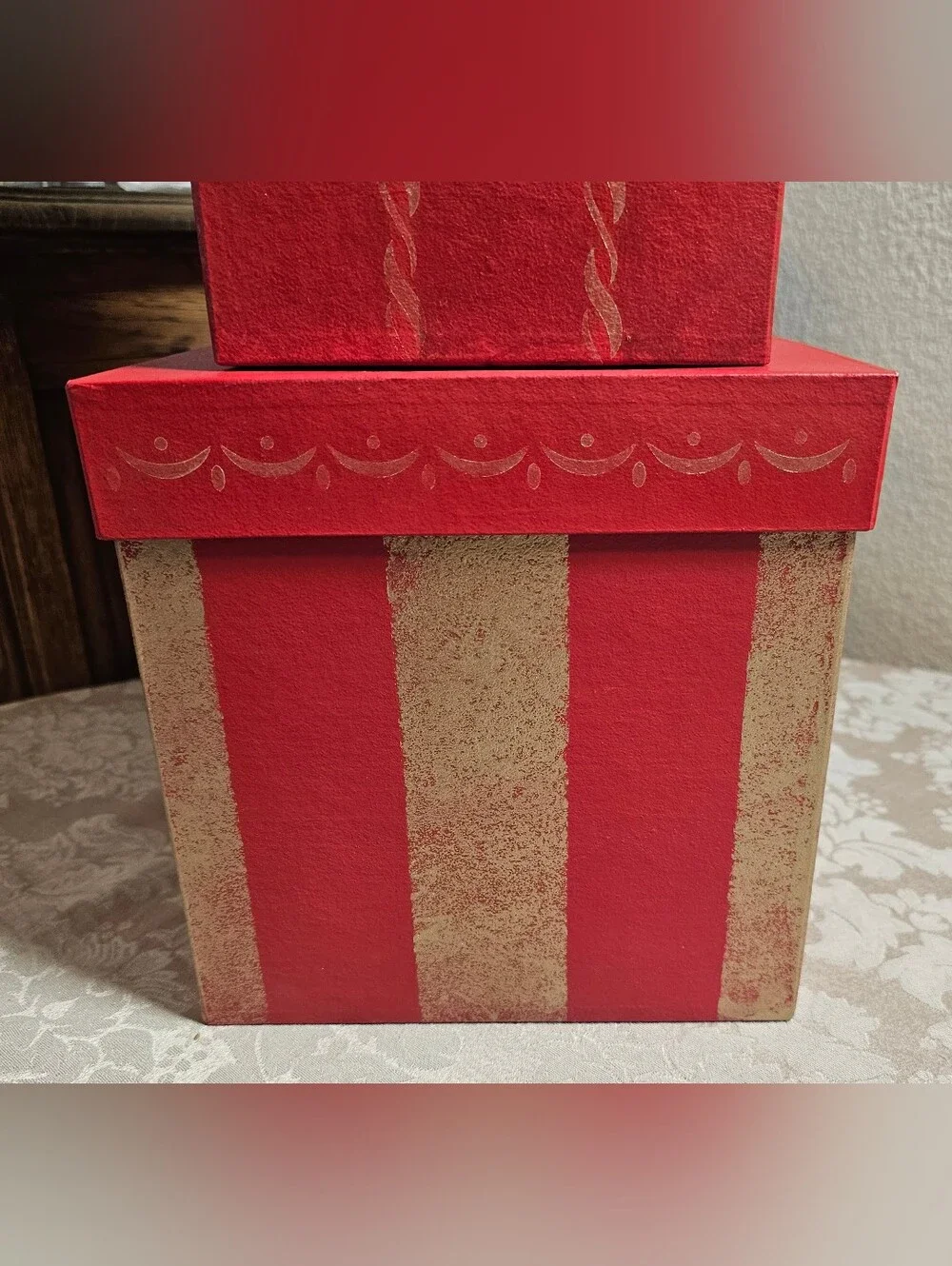 Set Of 5 Hand Painted Stacked Nesting Gift Boxes Red Gold Christmas Decor